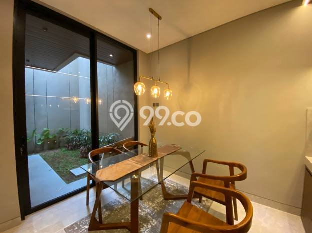 For Sale Rumah 4 Kamar Lokasi Strategis Nyaman dan Strategis di Sleman For Sale Rumah 4 Kamar Lokasi Strategis Nyaman dan Strategis di Sleman