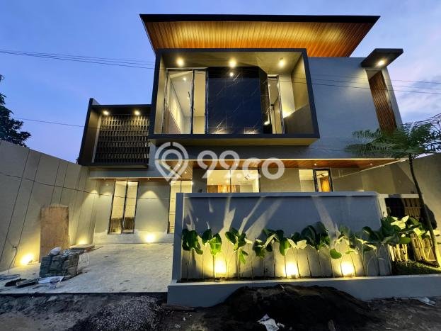 Bisa KPR! Rumah Asri di Maguwoharjo, LT 111m2m² Bangunan 132m2m² Bisa KPR! Rumah Asri di Maguwoharjo, LT 111m2m² Bangunan 132m2m²