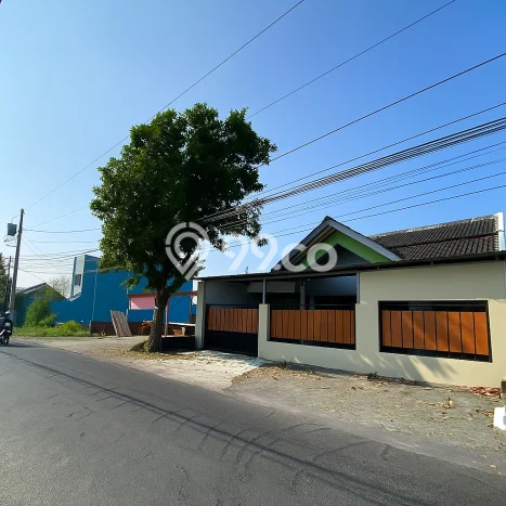 Dijual Rumah 3 Kamar Lokasi Ideal Bagus dan Strategis di Banguntapan Dijual Rumah 3 Kamar Lokasi Ideal Bagus dan Strategis di Banguntapan