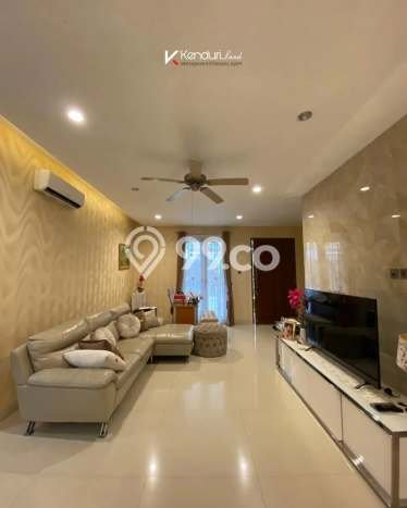 Rumah Nyaman 5 KT LB 225m2 Kondisi Bagus di Pejaten Rumah Nyaman 5 KT LB 225m2 Kondisi Bagus di Pejaten