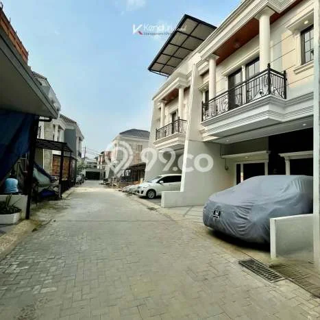 For Sale Hunian Rumah Nyaman 3 KT di Tanjung Barat, Jakarta Selatan For Sale Hunian Rumah Nyaman 3 KT di Tanjung Barat, Jakarta Selatan