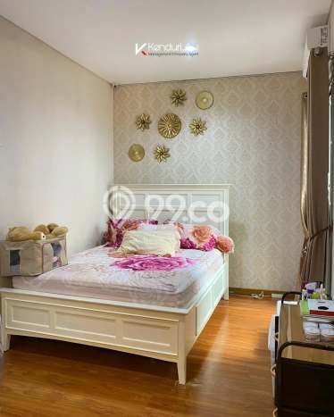Rumah Nyaman 5 KT LB 225m2 Kondisi Bagus di Pejaten Rumah Nyaman 5 KT LB 225m2 Kondisi Bagus di Pejaten