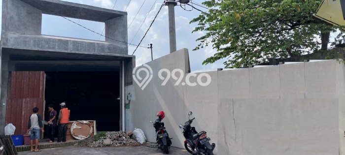 Jual Rumah Bagus Siap Huni LB 260m2 di Bawen, Semarang Jual Rumah Bagus Siap Huni LB 260m2 di Bawen, Semarang