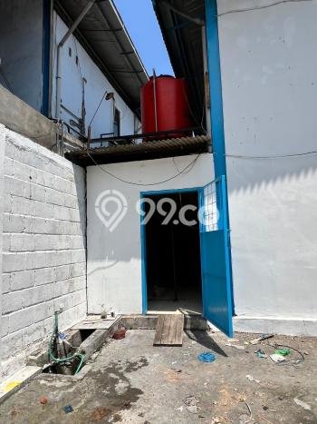 SEWA TERJANGKAU! Gudang Kawasan Ngaliyan, Luas 2322m2m², Area Komersial SEWA TERJANGKAU! Gudang Kawasan Ngaliyan, Luas 2322m2m², Area Komersial