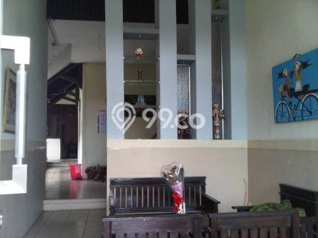 Rumah Modern 12 KT di papandayan Semarang Rumah Modern 12 KT di papandayan Semarang