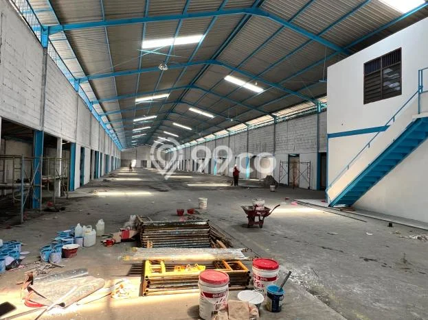 AREA KOMERSIAL! Gudang Kawasan Ngaliyan, Luas 2322m2m², Akses Utama AREA KOMERSIAL! Gudang Kawasan Ngaliyan, Luas 2322m2m², Akses Utama