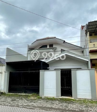 Dijual Rumah 5 Kamar Lokasi Strategis Bagus dan Strategis di Tembalang Dijual Rumah 5 Kamar Lokasi Strategis Bagus dan Strategis di Tembalang