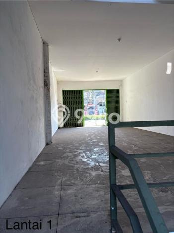 Ruko Paling Dicari LB 180m2 Dijual di Ngaliyan Ruko Paling Dicari LB 180m2 Dijual di Ngaliyan