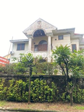 Dijual Hunian Mewah dengan Fasilitas Sekitar Komplit di Tembalang, Semarang Dijual Hunian Mewah dengan Fasilitas Sekitar Komplit di Tembalang, Semarang
