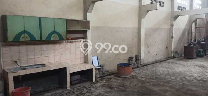 Unit Komersial Dijual di Semarang LT 225m2 & LB 335m2 Unit Komersial Dijual di Semarang LT 225m2 & LB 335m2