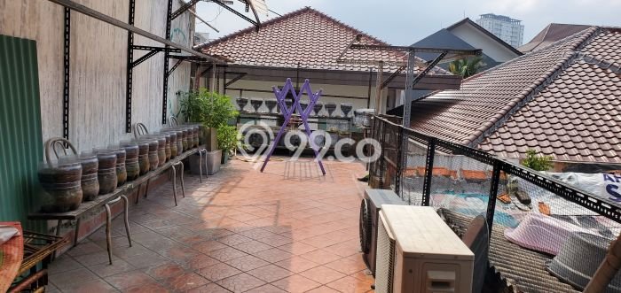 Hunian Mewah LB 550m2 Siap Huni Desain Elegan di Jalan Panjang, Jakarta Barat Hunian Mewah LB 550m2 Siap Huni Desain Elegan di Jalan Panjang, Jakarta Barat