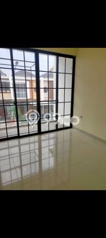 Rumah Modern Cantik 4 Kamar Bisa Langsung Pindah di Cipondoh Rumah Modern Cantik 4 Kamar Bisa Langsung Pindah di Cipondoh