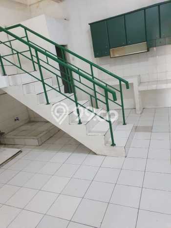 Unit Komersial Disewakan di Jakarta Barat Area Strategis Harga Kompetitif Unit Komersial Disewakan di Jakarta Barat Area Strategis Harga Kompetitif