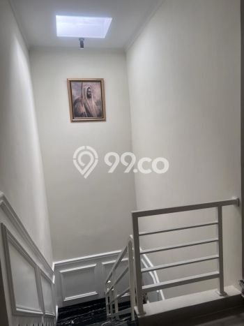 Rumah Strategis Modern Lb 138m2 di Tangerang, Tangerang Rumah Strategis Modern Lb 138m2 di Tangerang, Tangerang