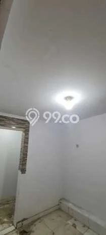 Disewakan! Rumah 2 Kamar Tidur &
2 Kamar Mandi di Kalideres, Jakarta Barat Disewakan! Rumah 2 Kamar Tidur &
2 Kamar Mandi di Kalideres, Jakarta Barat