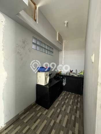 Ruko Dijual di Jakarta Barat LT 48m2 & LB 170m2 Lokasi Terbaik! Ruko Dijual di Jakarta Barat LT 48m2 & LB 170m2 Lokasi Terbaik!