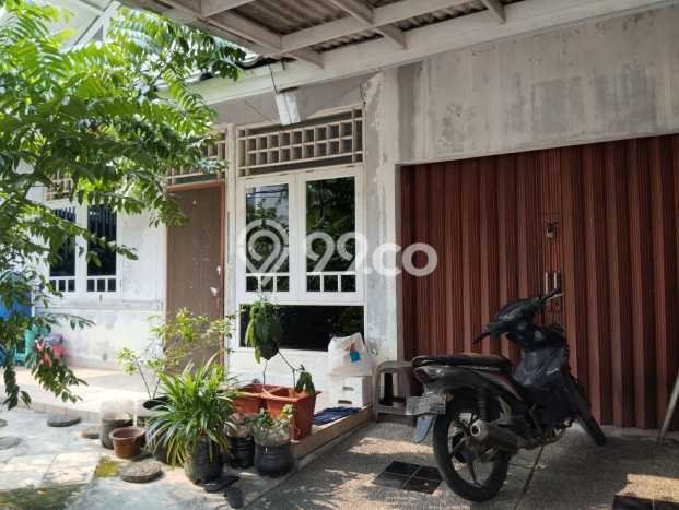 Rumah Minimalis 3 KT LT 200m2 di Duta Garden Rumah Minimalis 3 KT LT 200m2 di Duta Garden