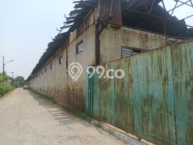 Dijual! Gudang di Kalideres Jakarta Barat LT 3442m2 / LB 1725m2 Kawasan Strategis Dijual! Gudang di Kalideres Jakarta Barat LT 3442m2 / LB 1725m2 Kawasan Strategis
