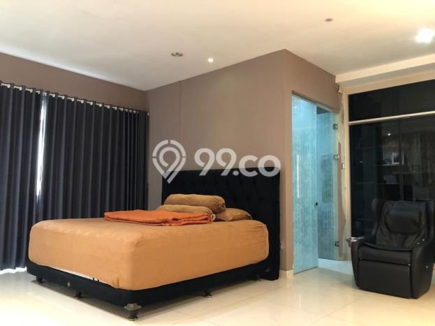 Dijual Rumah Mewah 2 Lantai di Daan Mogot nego lokasi strategis Dijual Rumah Mewah 2 Lantai di Daan Mogot nego lokasi strategis