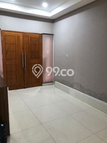 Dijual Rumah Mewah 2 Lantai di Daan Mogot nego lokasi strategis Dijual Rumah Mewah 2 Lantai di Daan Mogot nego lokasi strategis
