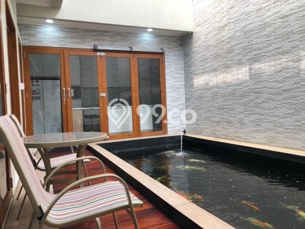 Dijual Rumah Mewah 2 Lantai di Daan Mogot nego lokasi strategis Dijual Rumah Mewah 2 Lantai di Daan Mogot nego lokasi strategis