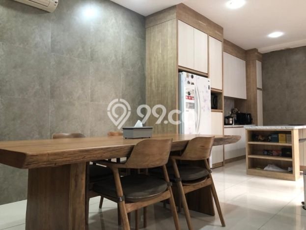 Dijual Rumah Mewah 2 Lantai di Daan Mogot nego lokasi strategis Dijual Rumah Mewah 2 Lantai di Daan Mogot nego lokasi strategis