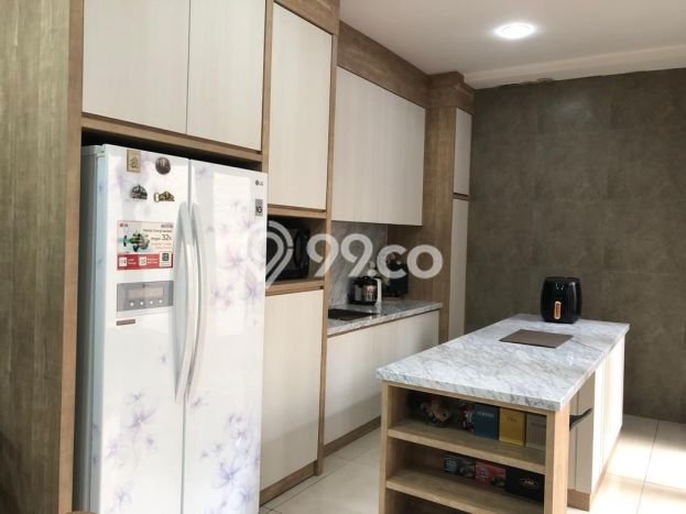 Dijual Rumah Mewah 2 Lantai di Daan Mogot nego lokasi strategis Dijual Rumah Mewah 2 Lantai di Daan Mogot nego lokasi strategis
