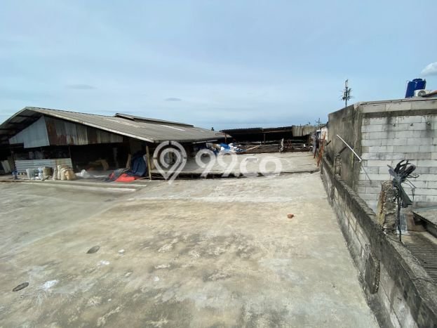 LOKASI PREMIUM! Gudang Kawasan Kalideres, Luas 1200m², Jalan Utama, Kawasan Komersial LOKASI PREMIUM! Gudang Kawasan Kalideres, Luas 1200m², Jalan Utama, Kawasan Komersial