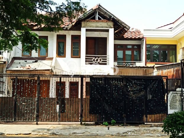 Disewakan murah rumah 2 lantai untuk gudang di Kalideres,nego hbs Disewakan murah rumah 2 lantai untuk gudang di Kalideres,nego hbs