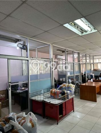 Ruko Dijual di Jakarta Barat LT 99m2 & LB 262m2 Lokasi Terbaik! Ruko Dijual di Jakarta Barat LT 99m2 & LB 262m2 Lokasi Terbaik!