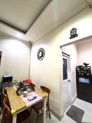 Rumah Modern 3 KT di Serua Tangerang Semi Furnished Rumah Modern 3 KT di Serua Tangerang Semi Furnished