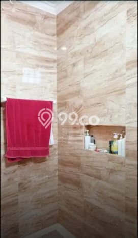 Ready to Use! Premium House LT 204m2 Desain Modern di Kembangan Baru Ready to Use! Premium House LT 204m2 Desain Modern di Kembangan Baru