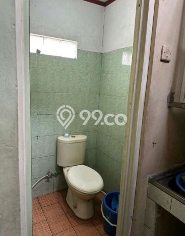 Ruko Dijual di Jakarta Barat LT 99m2 & LB 262m2 Lokasi Terbaik! Ruko Dijual di Jakarta Barat LT 99m2 & LB 262m2 Lokasi Terbaik!