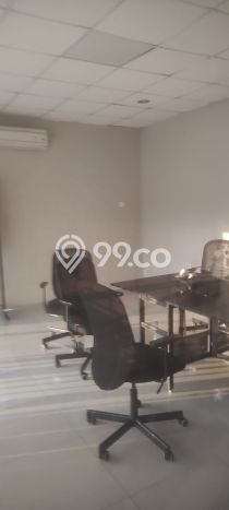 Unit Gudang Disewa Lokasi Karawaci, Tangerang Spesifikasi Luas Bangunan 2392m2 Unit Gudang Disewa Lokasi Karawaci, Tangerang Spesifikasi Luas Bangunan 2392m2
