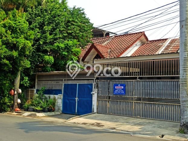 Dijual rumah 3 lantai di boulevard citra garden 3,sudah renovasi Dijual rumah 3 lantai di boulevard citra garden 3,sudah renovasi
