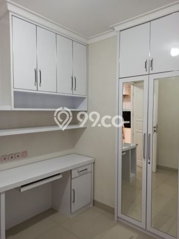 Dijual rumah 3 lantai di boulevard citra garden 3,sudah renovasi Dijual rumah 3 lantai di boulevard citra garden 3,sudah renovasi