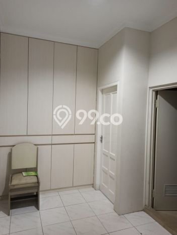 Dijual rumah 3 lantai di boulevard citra garden 3,sudah renovasi Dijual rumah 3 lantai di boulevard citra garden 3,sudah renovasi