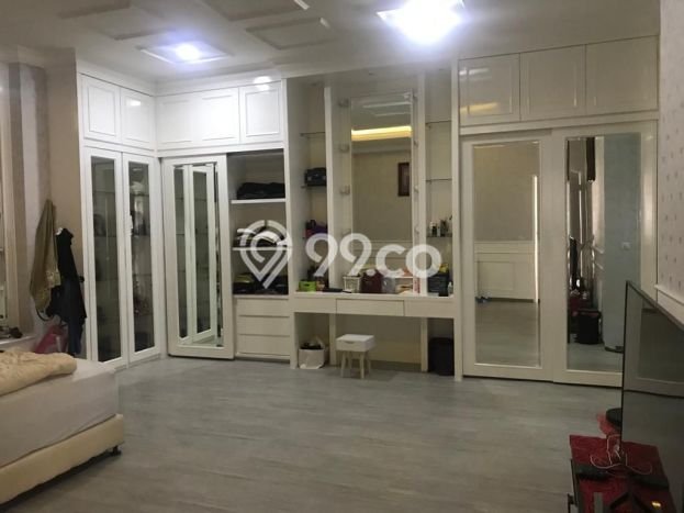 DiJual Rumah Mewah Modern Glasshouse 2 Lantai Di Tangerang DiJual Rumah Mewah Modern Glasshouse 2 Lantai Di Tangerang