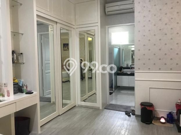 DiJual Rumah Mewah Modern Glasshouse 2 Lantai Di Tangerang DiJual Rumah Mewah Modern Glasshouse 2 Lantai Di Tangerang