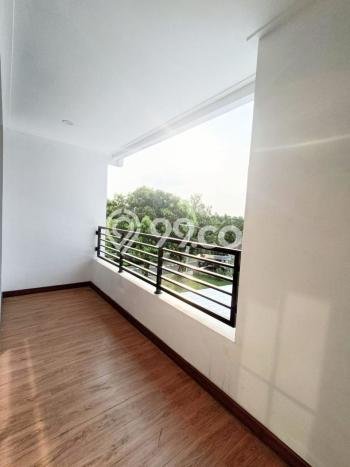 For Sale Hunian Rumah Terawat 5 Kamar di Joglo, Jakarta Barat For Sale Hunian Rumah Terawat 5 Kamar di Joglo, Jakarta Barat