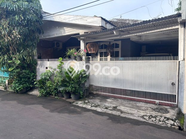 Rumah Strategis Minimalis Lb 74m2 di Pondok Aren, Tangerang Selatan Rumah Strategis Minimalis Lb 74m2 di Pondok Aren, Tangerang Selatan