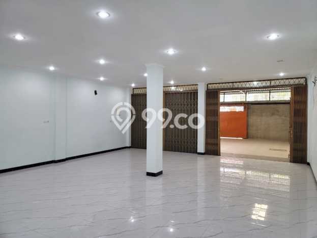 Ruko Disewa di Tangerang dengan LB 400m2 Area Komersial Ramai Ruko Disewa di Tangerang dengan LB 400m2 Area Komersial Ramai