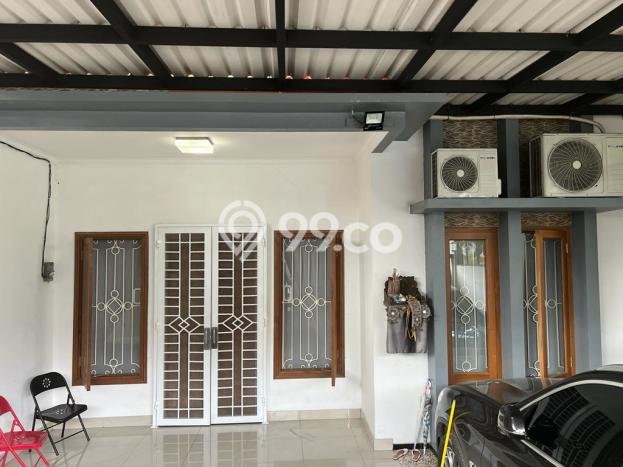 Rumah Luxury Modern Siap Huni di Joglo Jakarta Barat Rumah Luxury Modern Siap Huni di Joglo Jakarta Barat
