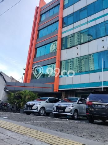 Unit Kantor Dijual di Jakarta Selatan LT 229m2 & LB 1000m2 Unit Kantor Dijual di Jakarta Selatan LT 229m2 & LB 1000m2