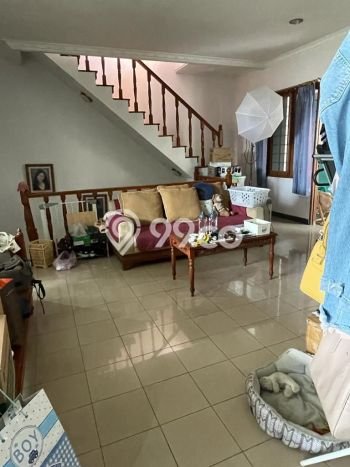 Rumah Elit LB 240m2 Siap Huni Desain Elegan di Meruya, Jakarta Barat Rumah Elit LB 240m2 Siap Huni Desain Elegan di Meruya, Jakarta Barat
