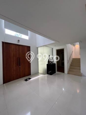 Rumah Elit Modern Siap Huni di Kemang Jakarta Selatan Rumah Elit Modern Siap Huni di Kemang Jakarta Selatan
