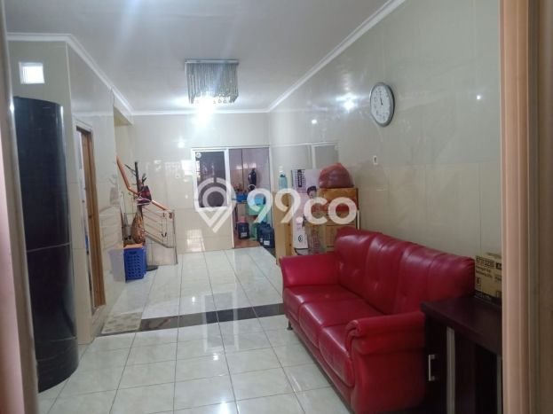 SPECIAL PRICE! Rumah area Taman Surya, 2 KM, Dekat Fasilitas Umum, LT 72m² Bangunan 144m² SPECIAL PRICE! Rumah area Taman Surya, 2 KM, Dekat Fasilitas Umum, LT 72m² Bangunan 144m²