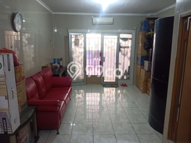 SPECIAL PRICE! Rumah area Taman Surya, 2 KM, Dekat Fasilitas Umum, LT 72m² Bangunan 144m² SPECIAL PRICE! Rumah area Taman Surya, 2 KM, Dekat Fasilitas Umum, LT 72m² Bangunan 144m²