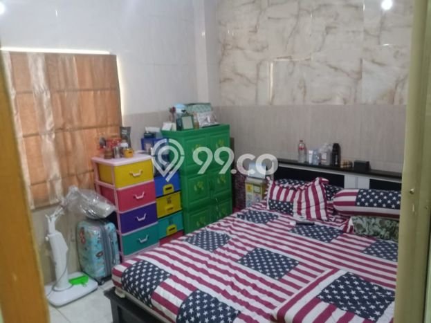 SPECIAL PRICE! Rumah area Taman Surya, 2 KM, Dekat Fasilitas Umum, LT 72m² Bangunan 144m² SPECIAL PRICE! Rumah area Taman Surya, 2 KM, Dekat Fasilitas Umum, LT 72m² Bangunan 144m²