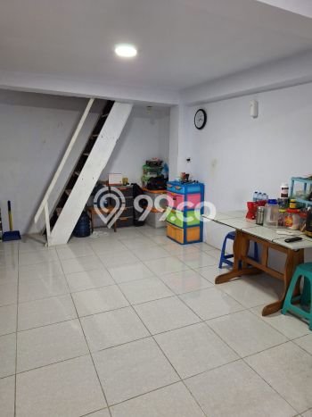 HARGA SPECIAL! Rumah Strategis lokasi Jembatan Lima, LT 90m² LB 180m² HARGA SPECIAL! Rumah Strategis lokasi Jembatan Lima, LT 90m² LB 180m²